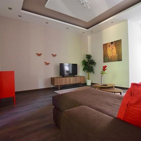 Standard Apartment By Hi5 - Close To Buda Castle Budapest Bagian luar foto