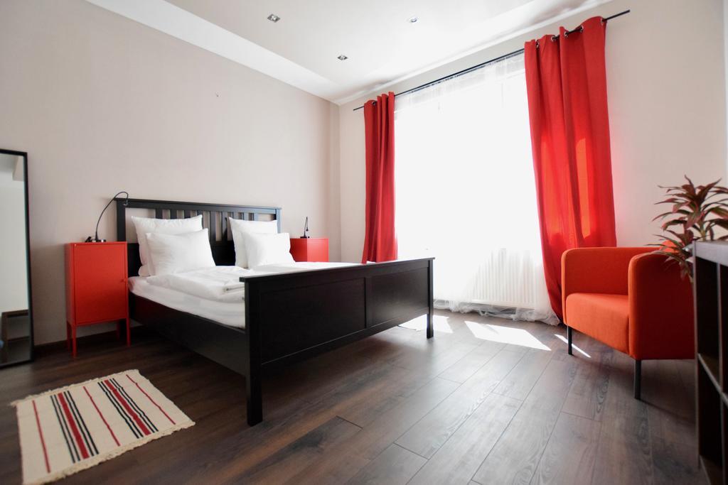 Standard Apartment By Hi5 - Close To Buda Castle Budapest Bagian luar foto